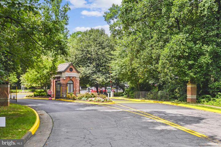Property Photo:  2230 George C Marshall Drive 512  VA 22043 