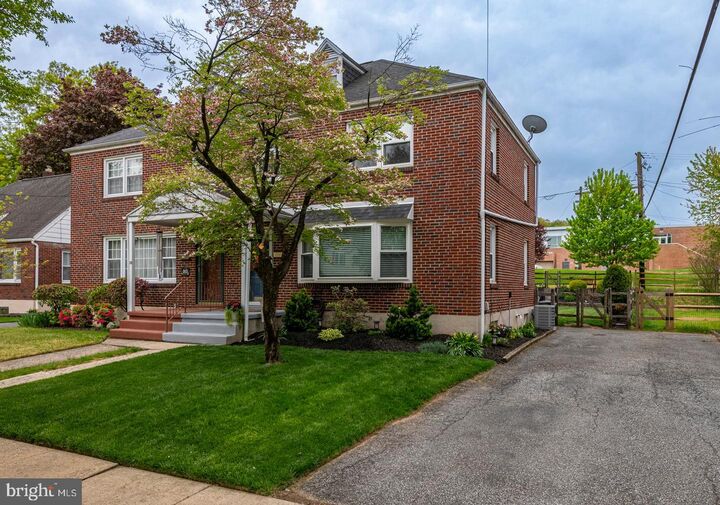 Property Photo:  12 Lawndale Road  PA 19610 