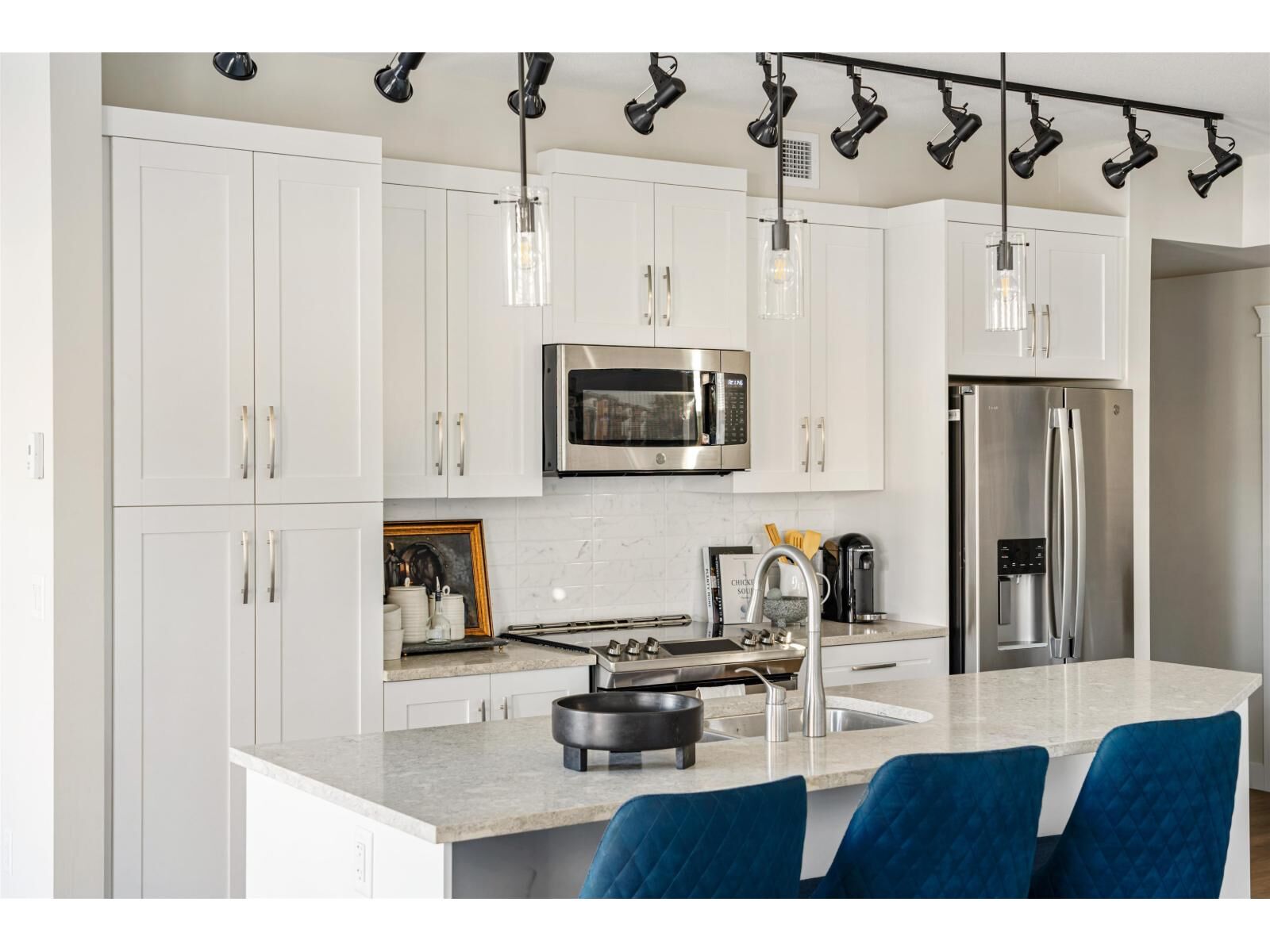 Property Photo: 11063 Ravine Road Road 513 BC V0V 0V0