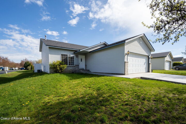 Property Photo:  2581 W Grenoble Ln  ID 83815 