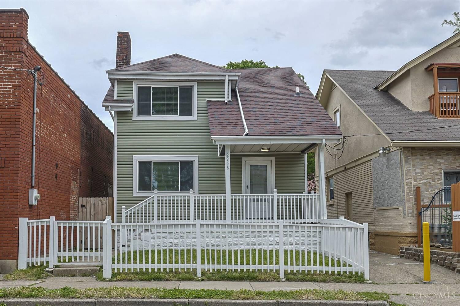 Property Photo:  2956 Henshaw Avenue  OH 45225 