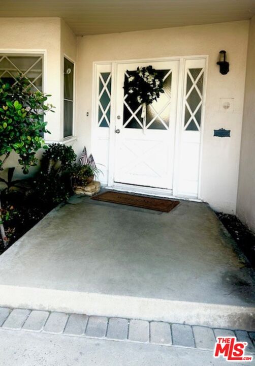 Property Photo:  5404 S Corning Ave  CA 90056 