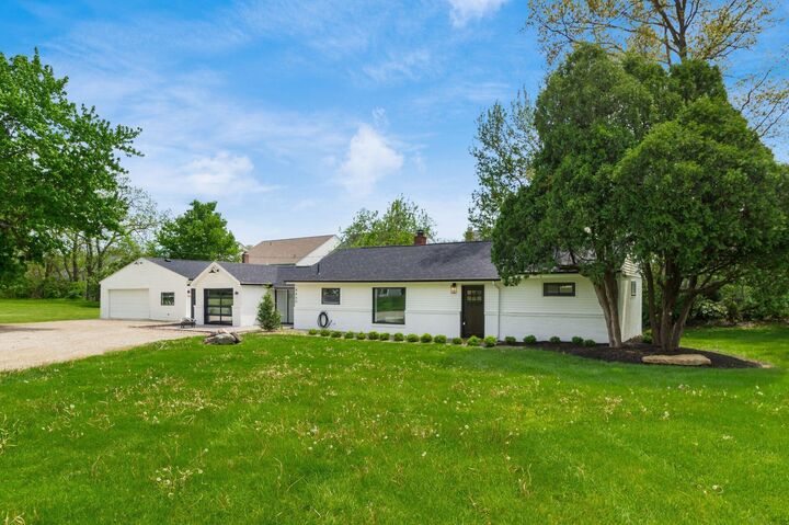 Property Photo:  4450 E Johnstown Road  OH 43230 
