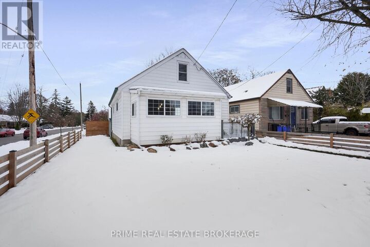 Property Photo: 361 Spruce Street ON N5W 4N9