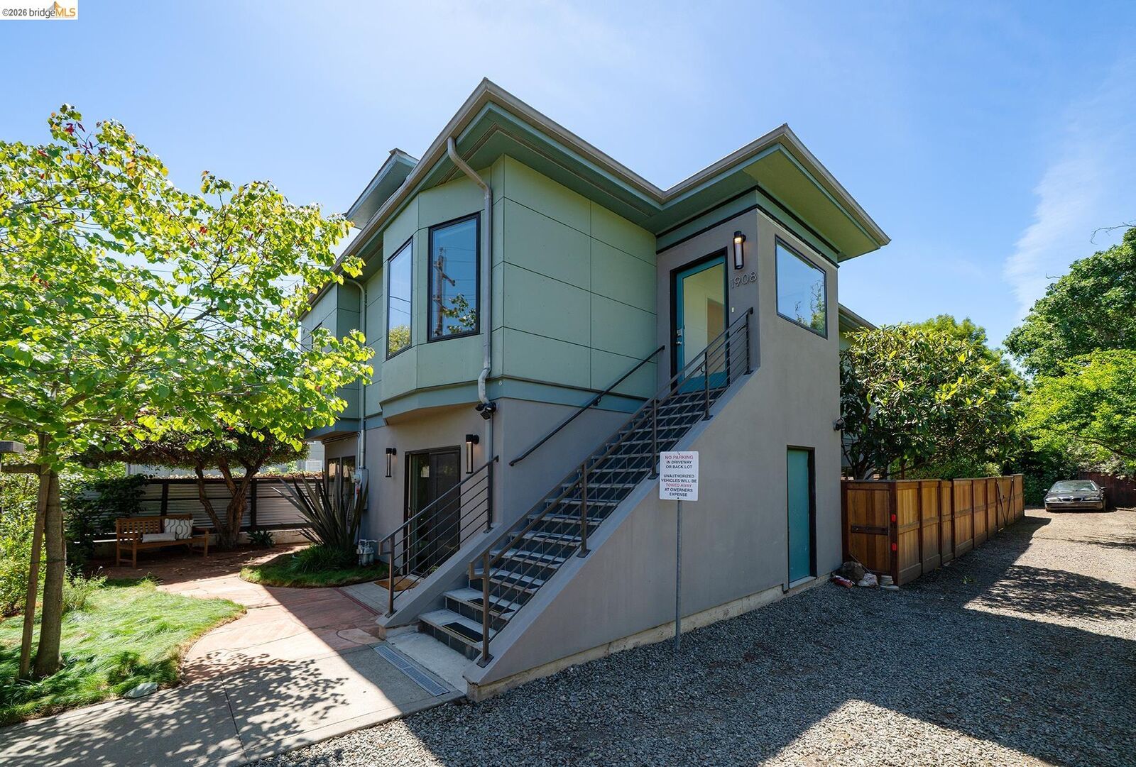 Property Photo:  1908 Tenth St  CA 94710 