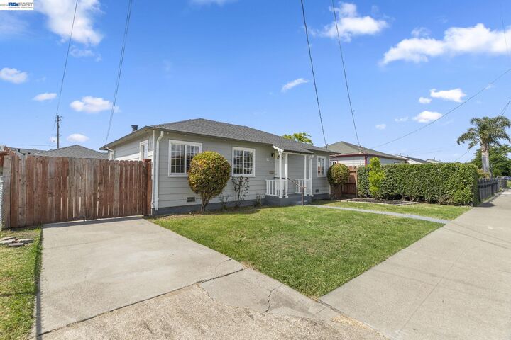 Property Photo:  246 Tunis Rd  CA 94603 