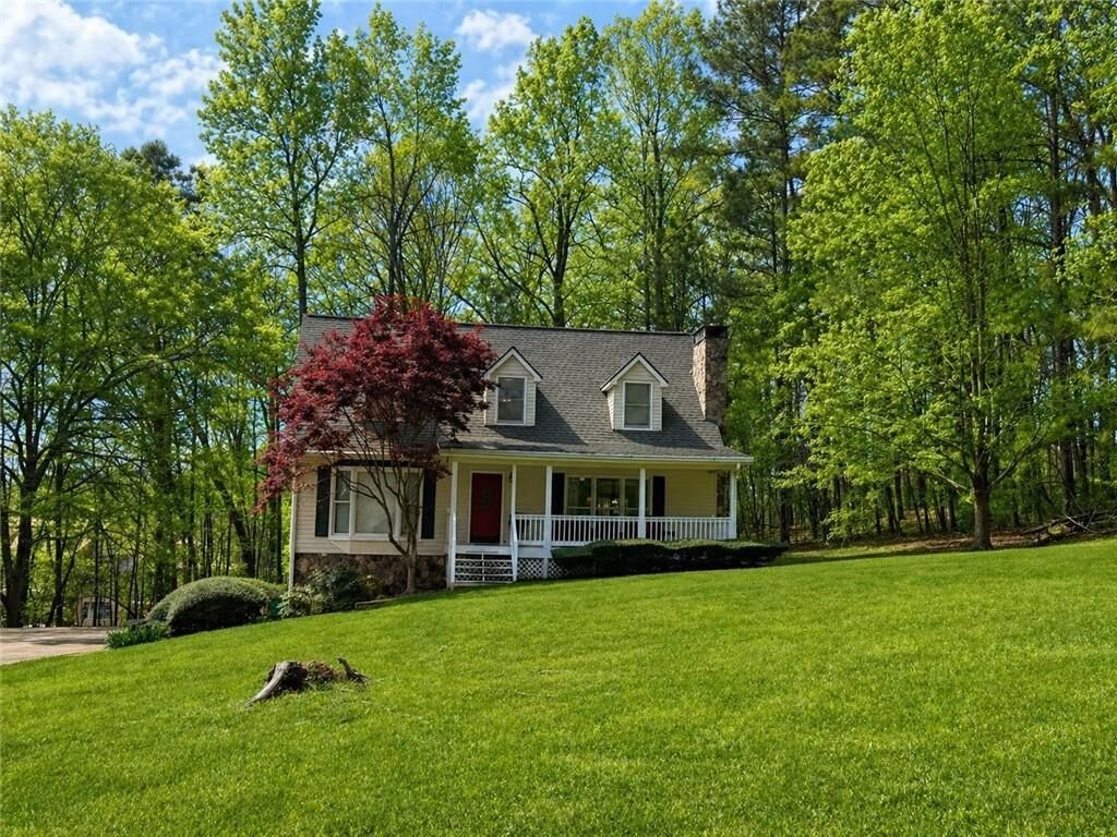 Property Photo:  403 Sycamore Drive  GA 30115 