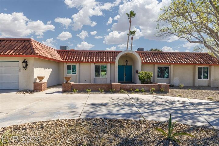 Property Photo:  4201 Greenhill Drive  NV 89121 