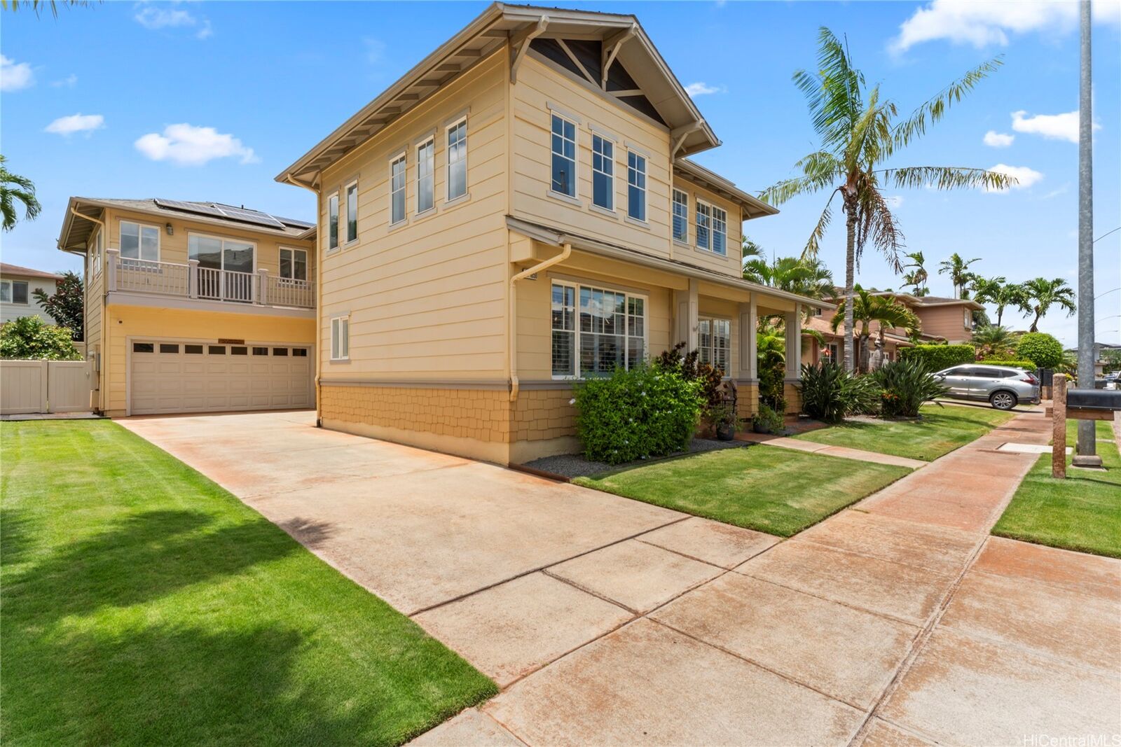 Property Photo:  91-1050 Noholike Street  HI 96706 