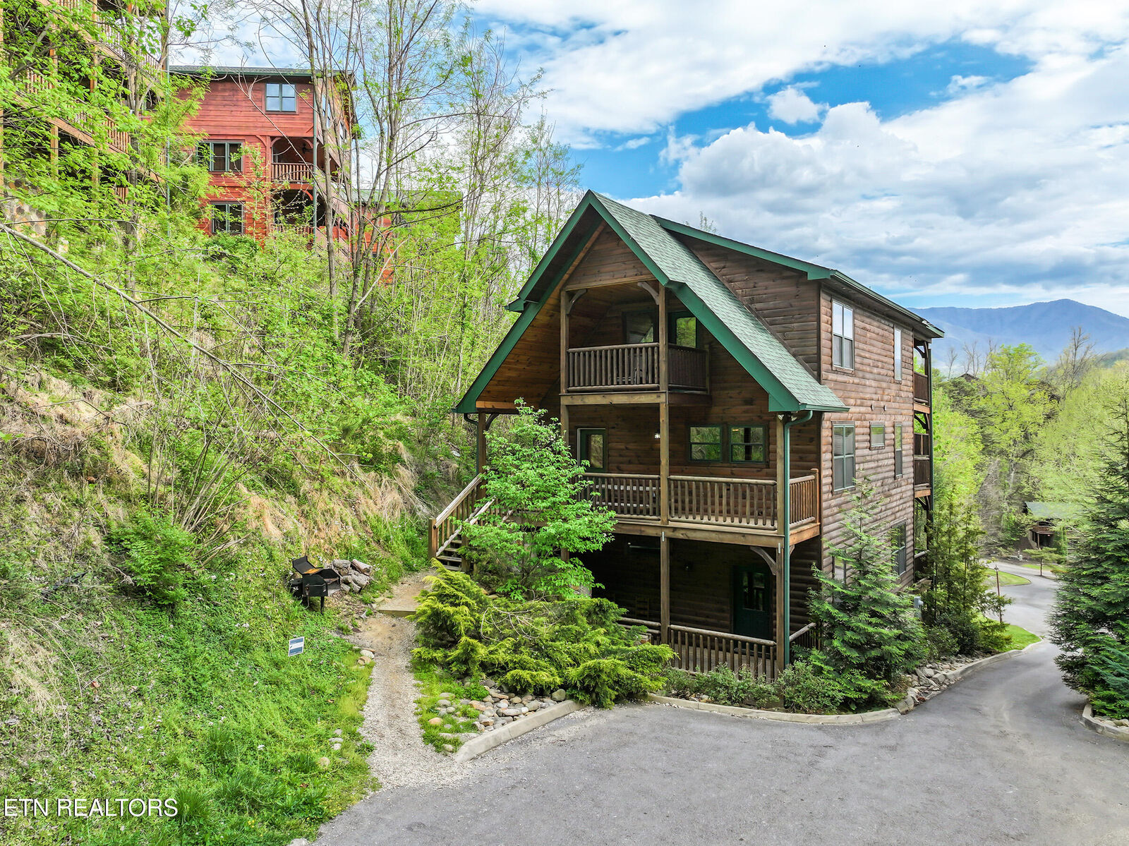 Property Photo:  714 Mountain Stream Way  TN 37738 