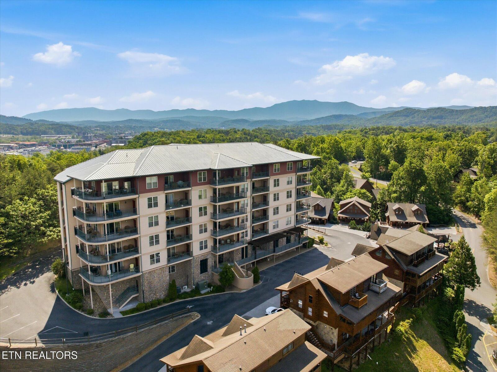 Property Photo:  410 Big Bear Way 3004  TN 37863 