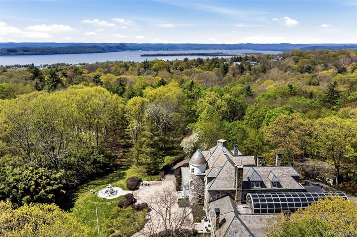 Property Photo:  139 Scarborough Road  NY 10510 