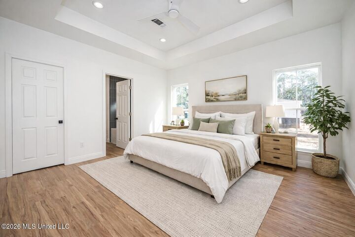 Property Photo:  1 Three Oaks Villas Drive  MS 39553 