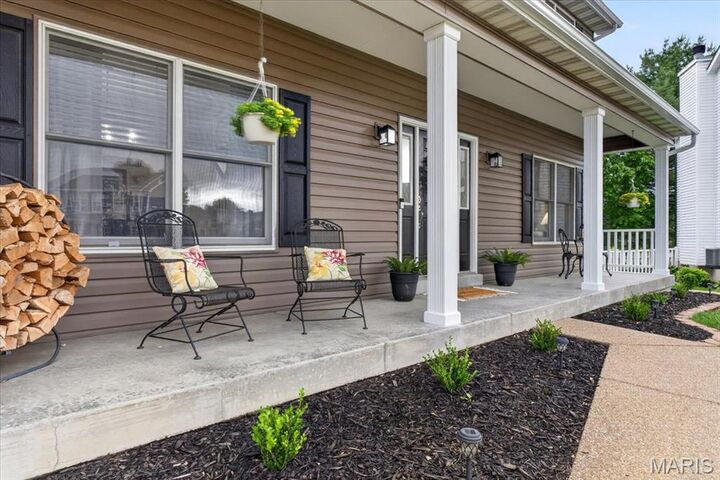 Property Photo:  297 Grand Drive  MO 63366 