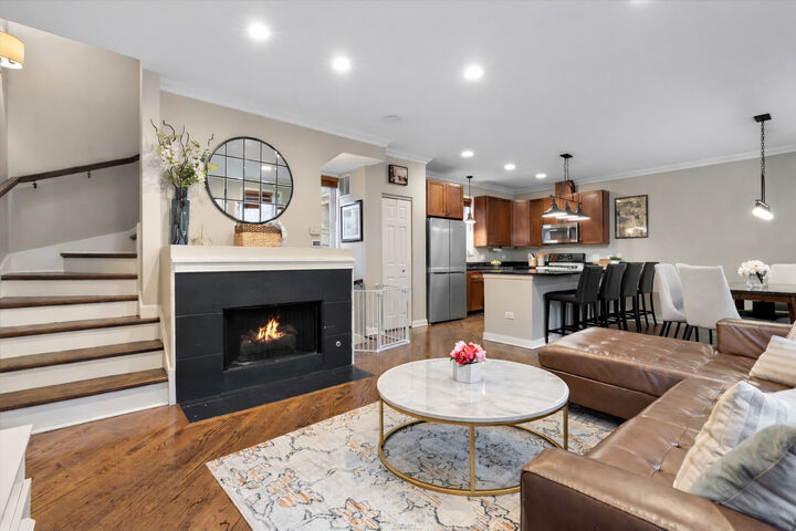 Property Photo:  1012 S Loomis Street D  IL 60607 