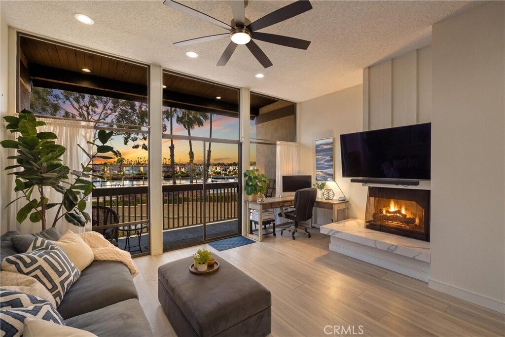 Property Photo:  5203 S Marina Pacifica Drive  CA 90803 