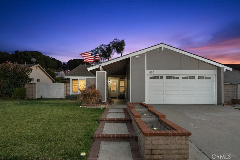 Property Photo: 1130 Zircon Street CA 92882