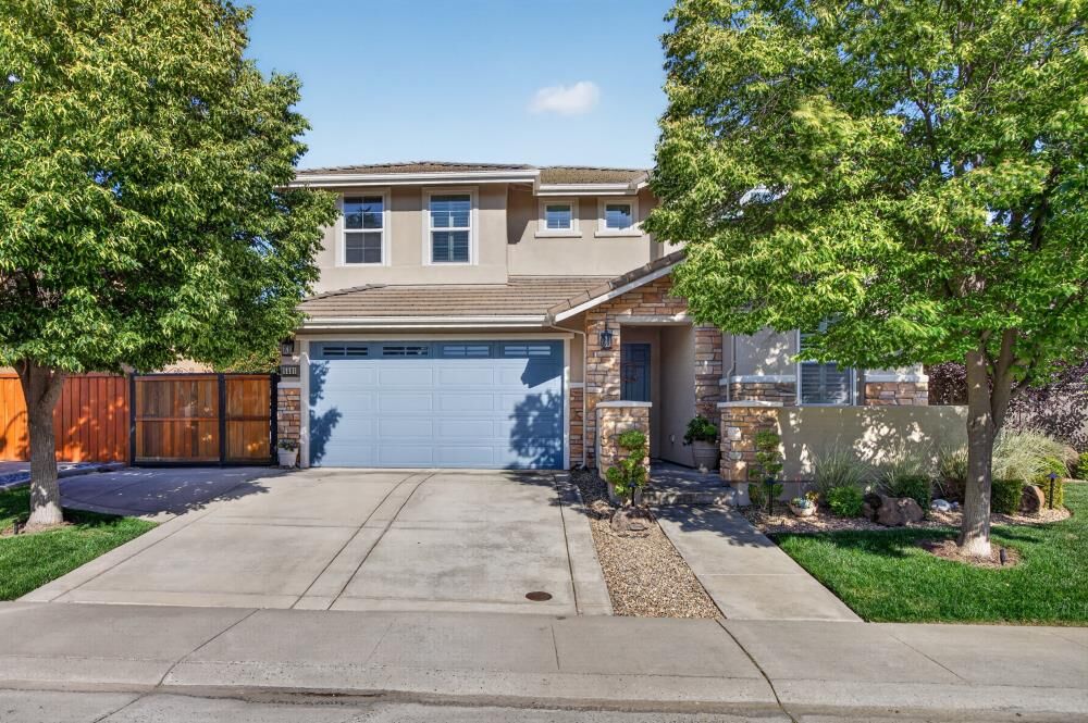 Property Photo:  5501 Jade Springs Way  CA 95742 