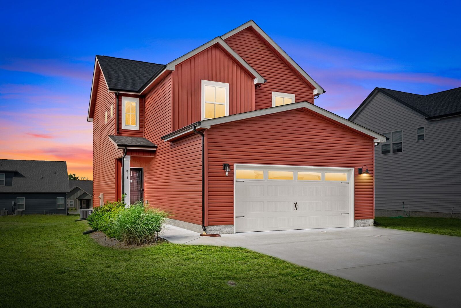 Property Photo:  813 Marksman Ct  TN 37042 