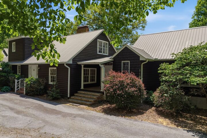 Property Photo:  1837 Deep South Farm Road  GA 30512 