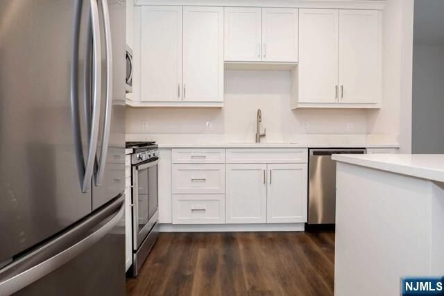 Property Photo:  110 Market Street 206  NJ 07663 