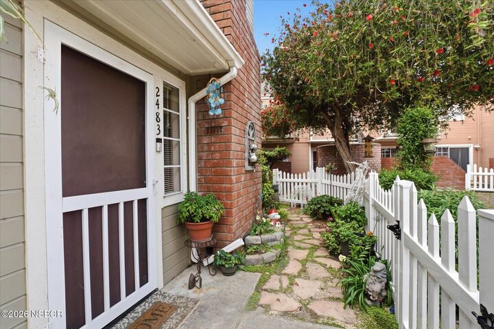 Property Photo:  2483 Country Lane  CA 93455 