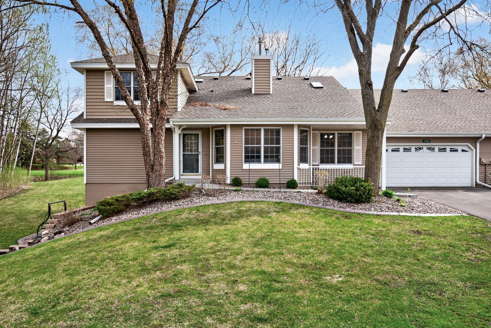 Property Photo:  14722 Oak Run Lane  MN 55306 