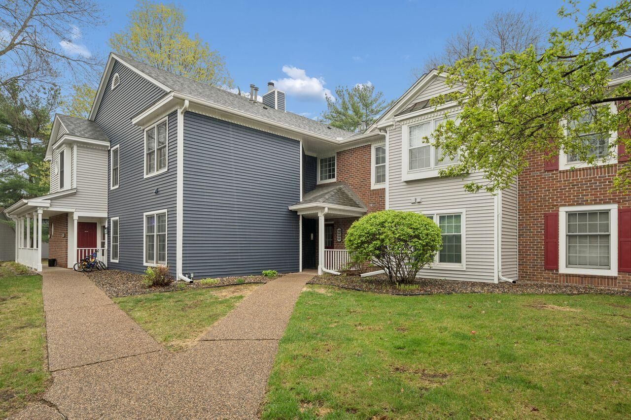 Property Photo:  7455 W 110th Street  MN 55438 