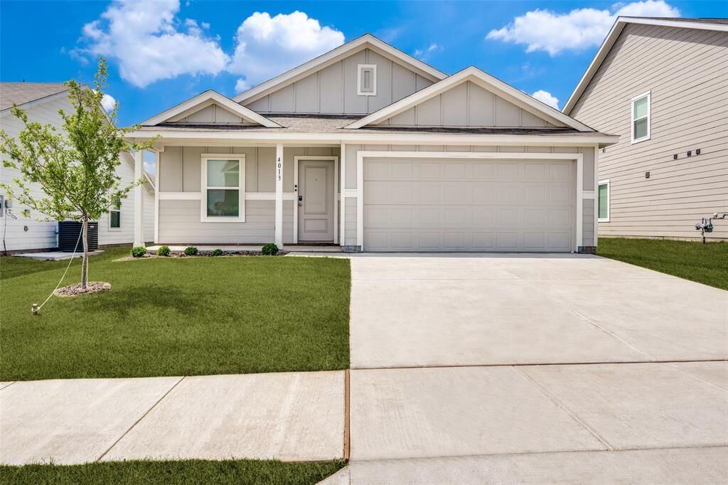 Property Photo:  4013 Drifters Bend Drive  TX 76036 