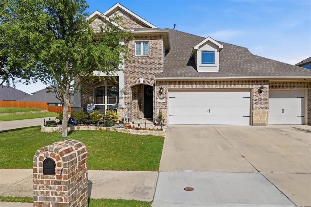 Property Photo:  9001 Wichita Lane  TX 76226 