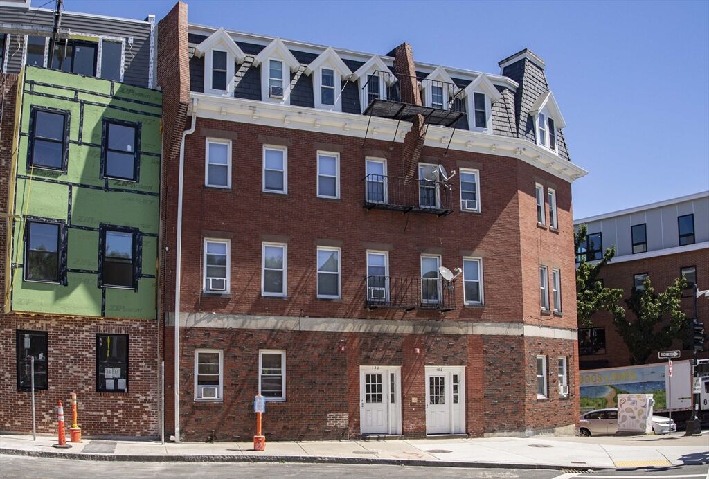 Property Photo:  132 Emerson St. 13  MA 02127 