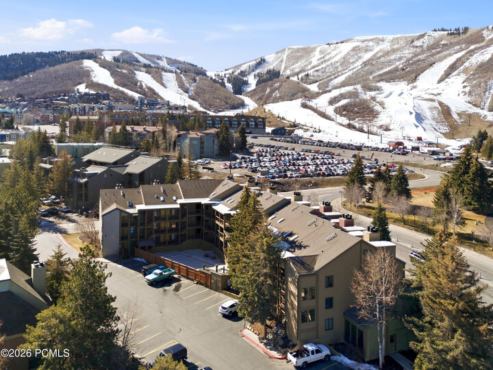 Property Photo:  1530 Empire Avenue 304  UT 84060 