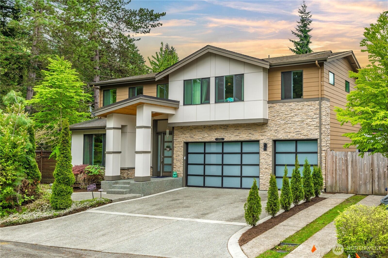 Property Photo:  10351 SE 8th Street  WA 98004 