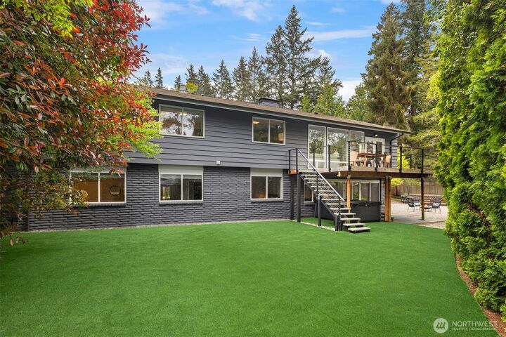 Property Photo:  2119  182nd Avenue NE  WA 98052 