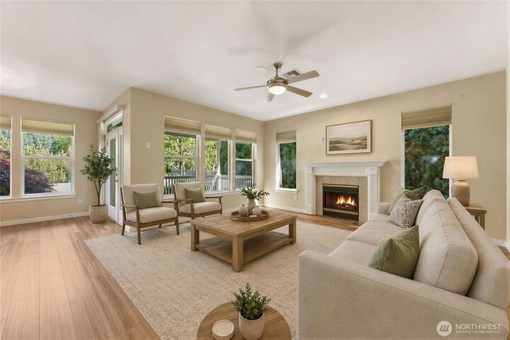 Property Photo: 807 SE Covey Court WA 99324