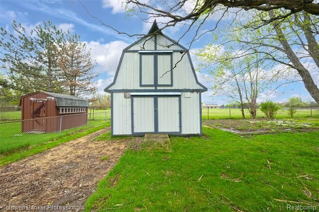 Property Photo:  6350 Tamara Drive  MI 48506 