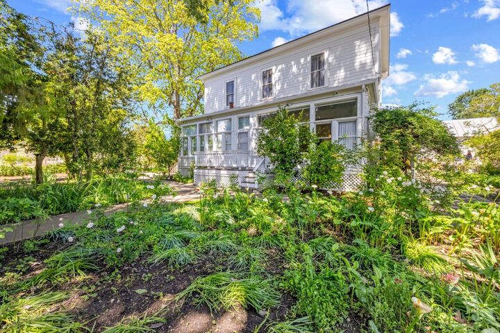 Property Photo:  2485 Hecker Pass Road  CA 95020 