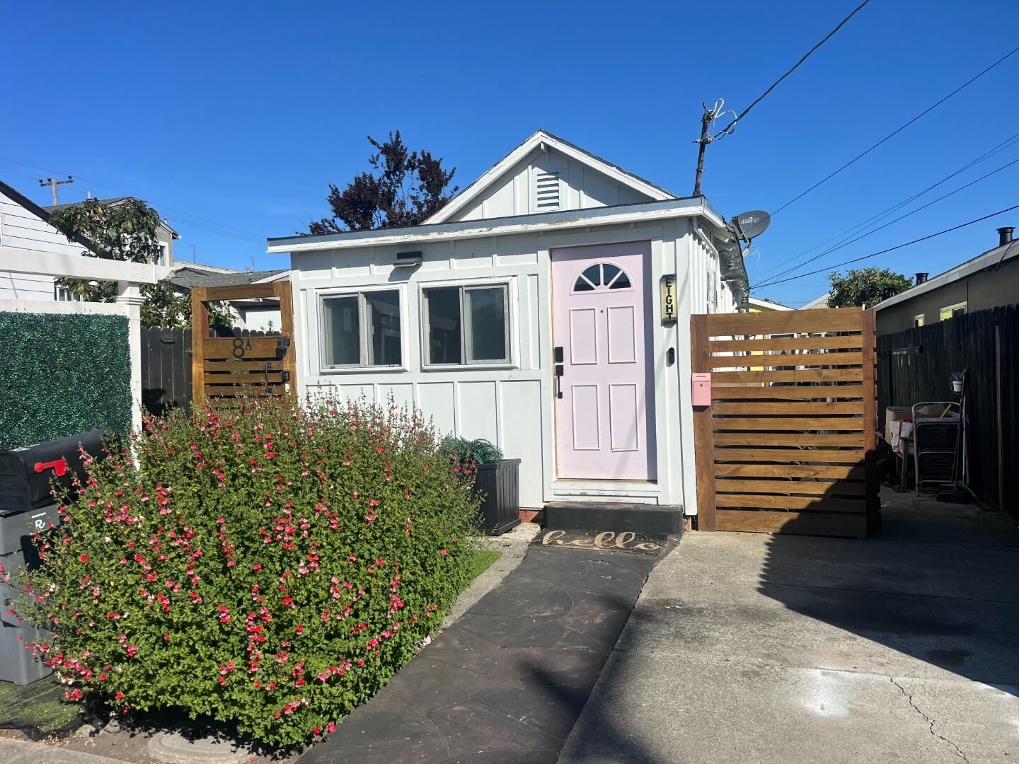 Property Photo:  8 Atlantic Avenue  CA 94066 
