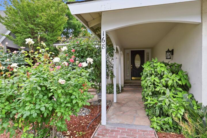 Property Photo:  168 Venado Way  CA 95123 
