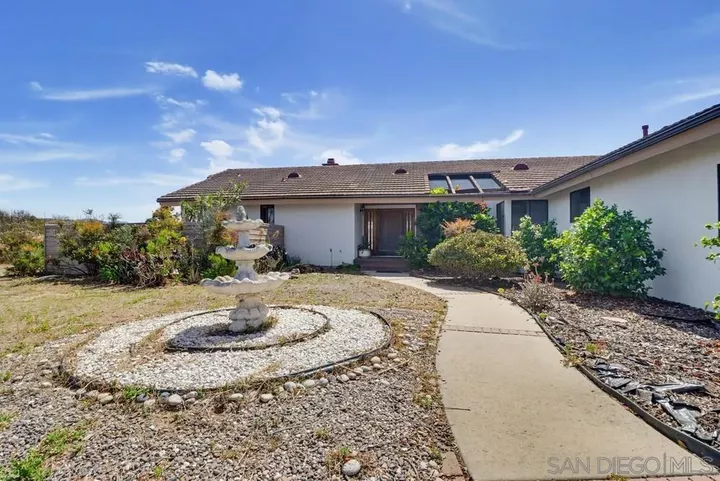 Property Photo:  13676 Bear Mountain Way  CA 91935 