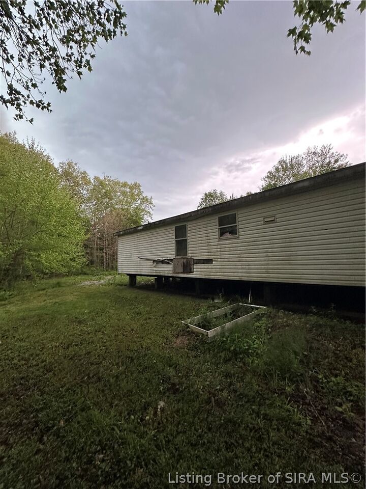 Property Photo:  5727 N Terry Road  IN 47102 