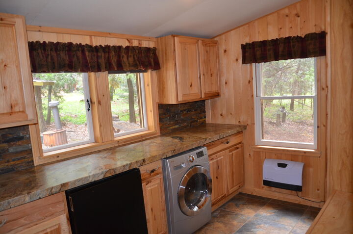 Property Photo:  662 Trails End  CA 93265 