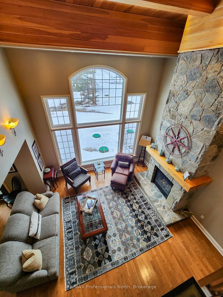 Property Photo: 3876 Muskoka 118 Road C6/W1 ON P0B 1J0