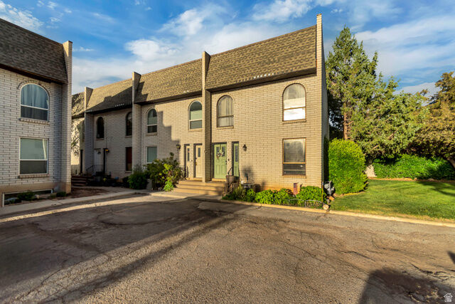 Property Photo:  1554 S Monroe Blvd C2  UT 84404 