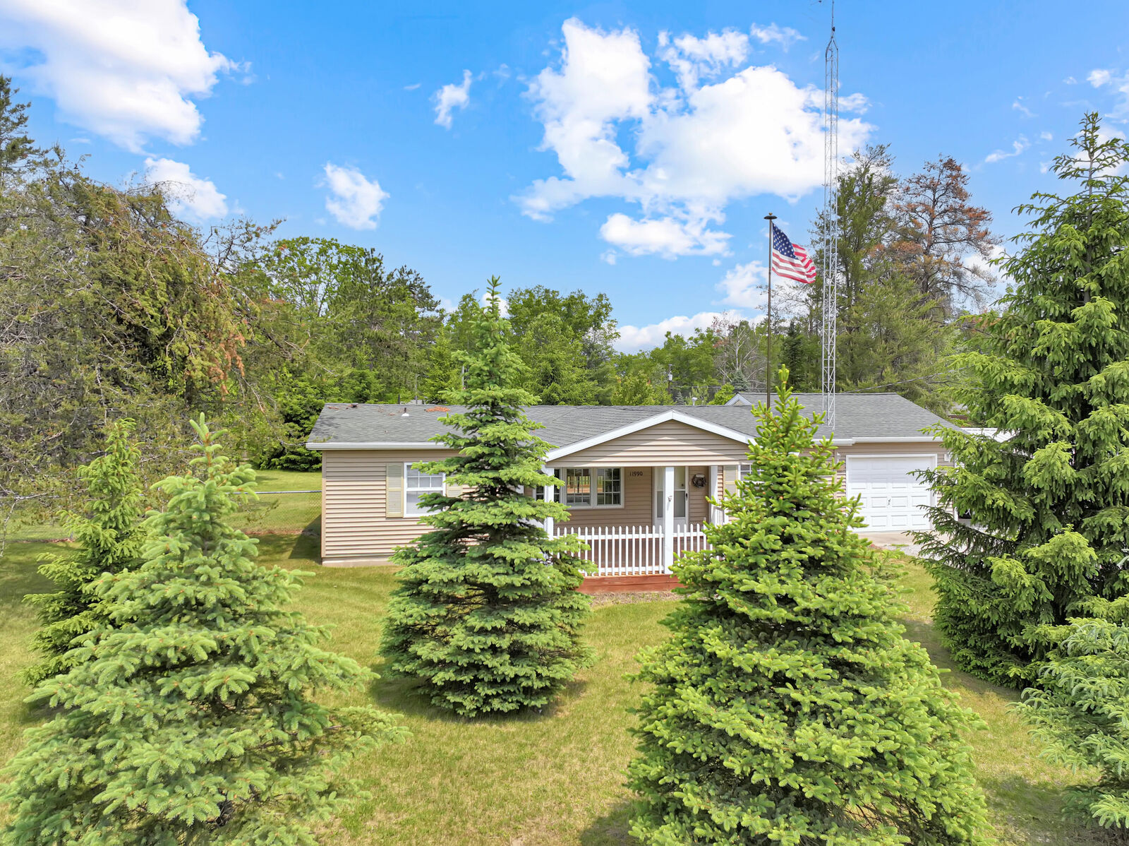Property Photo:  11990 Lake 15 Road  MI 49709 