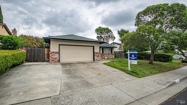Property Photo:  2974 Juniper Street  CA 94533 