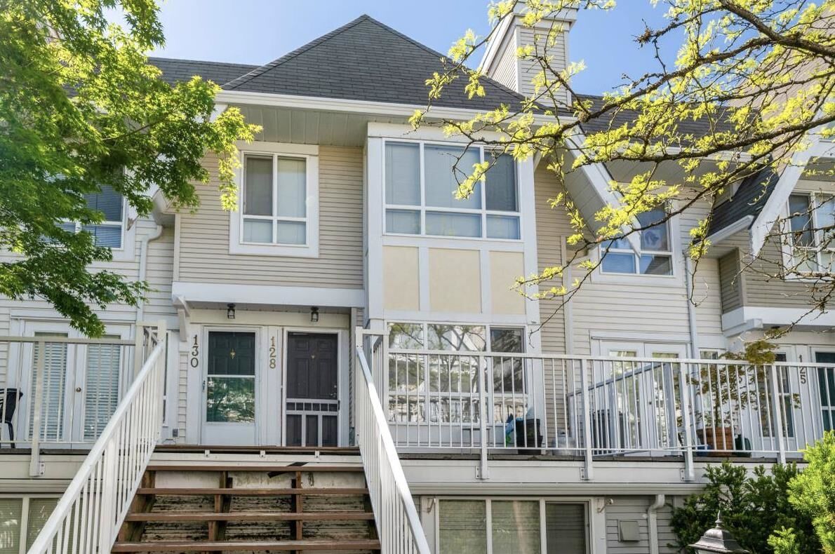 Property Photo:  6588 Southoaks Crescent Crescent 121  BC V5E 4K1 