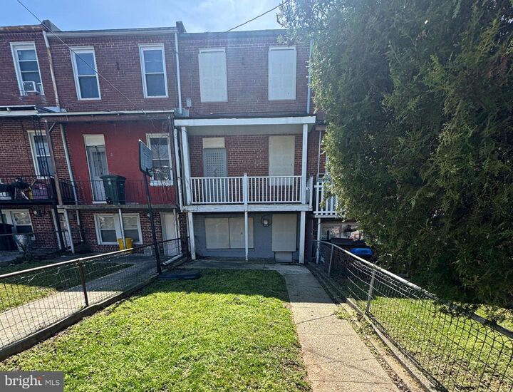 Property Photo:  3336 Chesterfield Avenue  MD 21213 