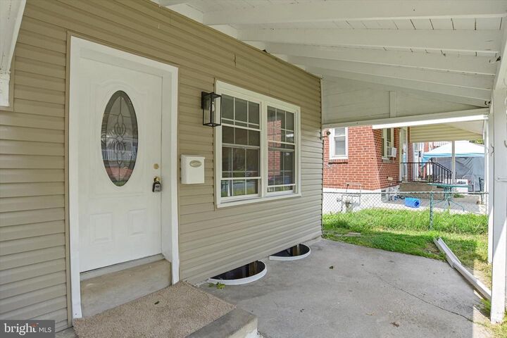 Property Photo:  2266 Kensington Street  PA 17104 