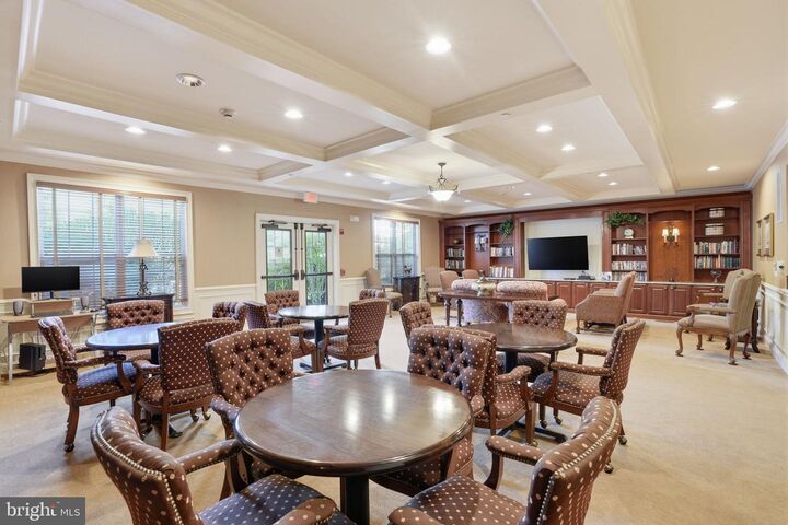 Property Photo:  1301 Colts Circle E1  NJ 08648 